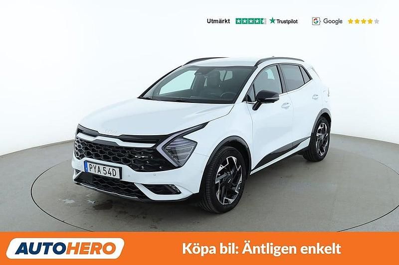 Vit Begagnad 2023 Kia Sportage GT-Line SUV | 362 000 kr (Superpris) - Bild 1/4