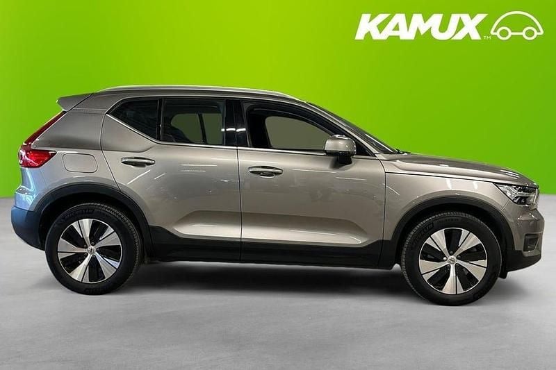 Begagnad Volvo XC40 Inscription 211 HK (155 kW) 2021 Grå SUV
