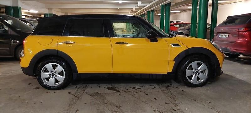 Begagnad Mini Cooper Clubman 136 HK (100 kW) 2017 Orange Kombi
