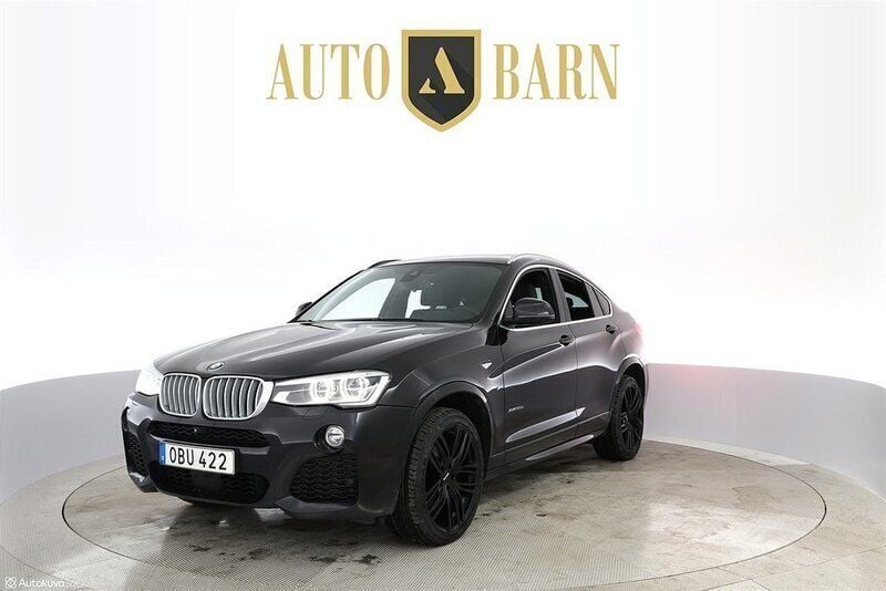 Svart Begagnad 2016 BMW X4 M Sport SUV | 239 700 kr (Marknadspris) - Bild 1/4