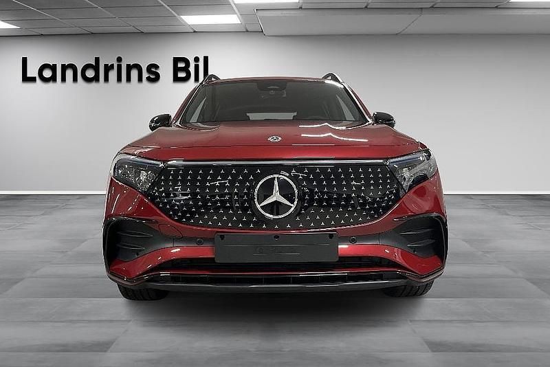 Ny Mercedes EQB300 AMG line 167 kW (228 HK) 2025 SUV