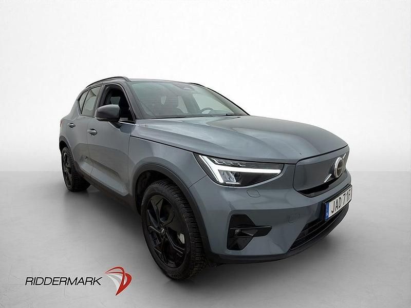 Begagnad Volvo XC40 Single Motor 185 kW (252 HK) 2022 Grå SUV