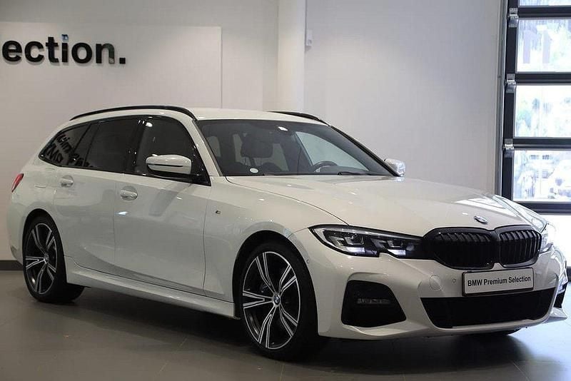 Vit Begagnad 2020 BMW 330 Shadowline Kombi | 365 000 kr (Marknadspris) - Bild 1/3