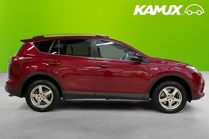Begagnad Toyota RAV4 Hybrid Edition 197 HK (144 kW) 2018 Röd SUV