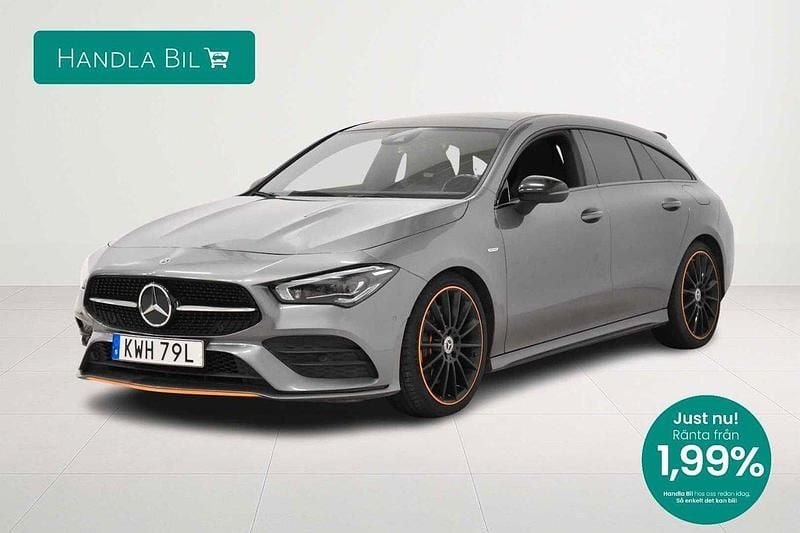 Mörkgrå Begagnad 2020 Mercedes CLA250 AMG Sedan | 339 900 kr (Marknadspris) - Bild 1/4