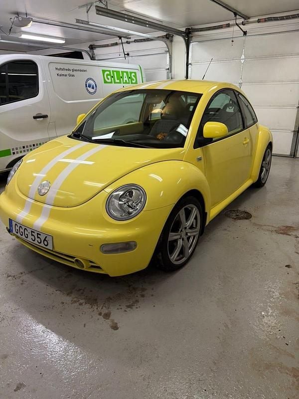 Begagnad VW New Beetle 116 HK (85 kW) 1999 Halvkombi