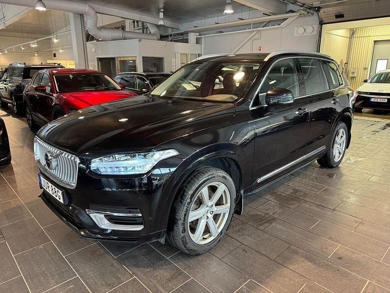 Svart Begagnad 2022 Volvo XC90 Inscription SUV | 509 000 kr (Marknadspris) - Bild 1/4