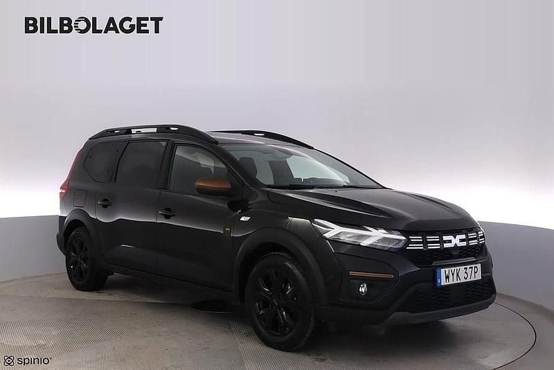Svart Begagnad 2023 Dacia Jogger Extreme Minibuss | 234 800 kr (Marknadspris) - Bild 1/4