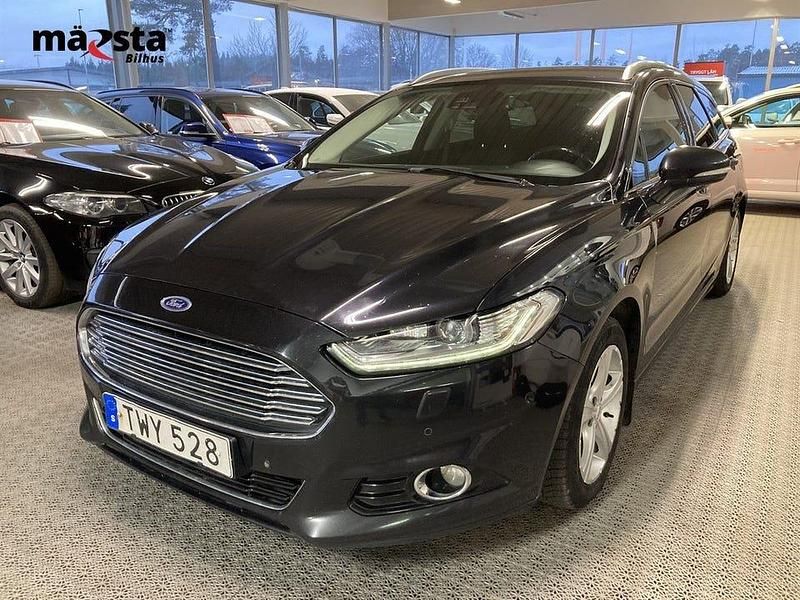 Begagnad Ford Mondeo Titanium 150 HK (110 kW) 2015 Svart Kombi