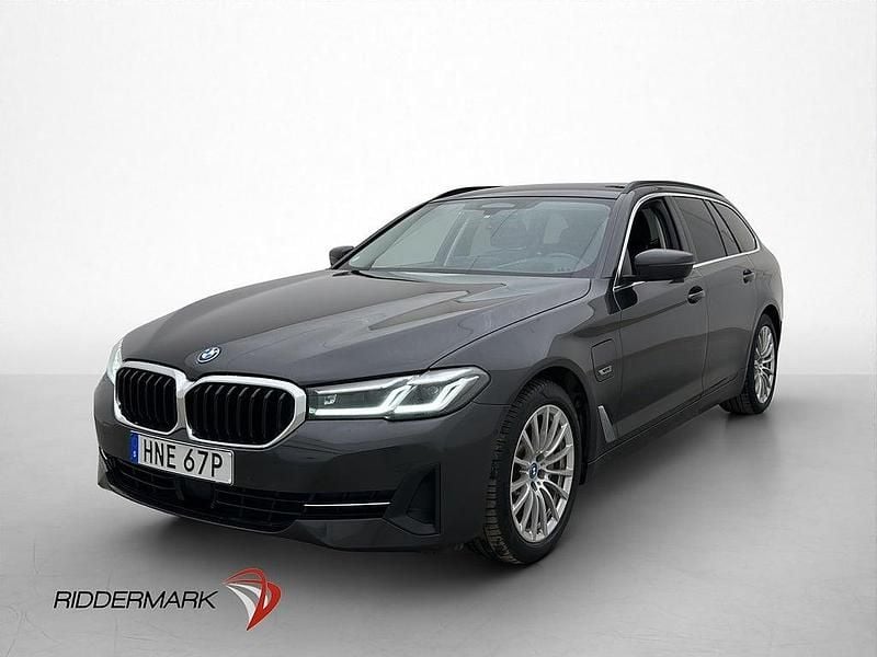 Begagnad BMW 530e 184 HK (135 kW) 2022 Grå Kombi