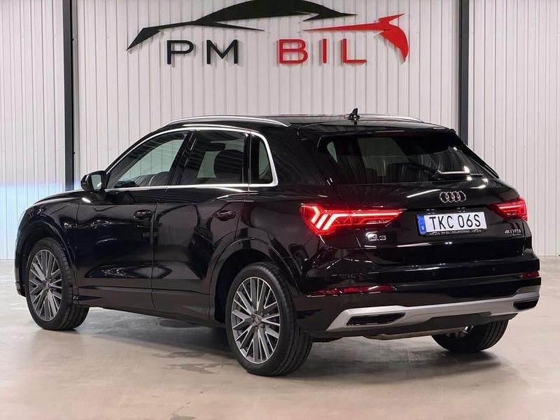 Begagnad Audi Q3 Advanced 190 HK (139 kW) 2019 Svart SUV