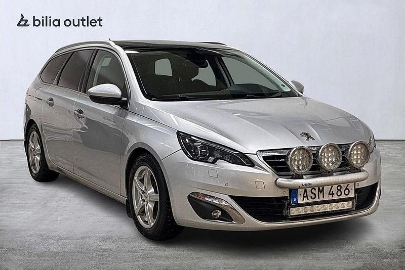 Begagnad Peugeot 308 SW 2015 Grå Kombi
