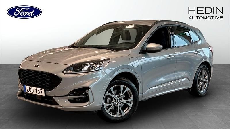 Grå (grey) Begagnad 2022 Ford Kuga ST-Line X SUV | 317 900 kr (Lite dyr) - Bild 1/4