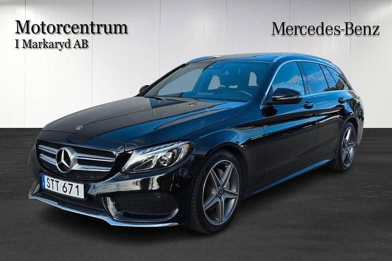 Svart Begagnad 2018 Mercedes C200 AMG Kombi | 209 000 kr (Marknadspris) - Bild 1/4
