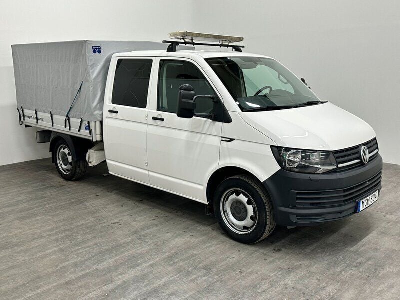 Vit Begagnad 2016 VW T6 Van | 185 000 kr (Marknadspris) - Bild 1/4