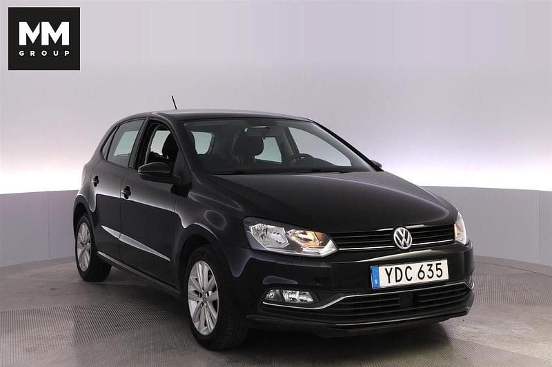 Svart Begagnad 2016 VW Polo Halvkombi | 99 900 kr (Marknadspris) - Bild 1/4