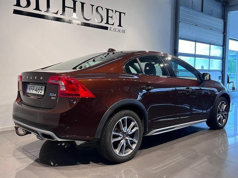 Begagnad Volvo S60 CC Momentum 191 HK (140 kW) 2016 Brun Sedan