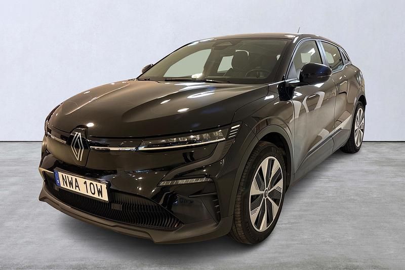 Svart Begagnad 2022 Renault Mégane IV Evolution Halvkombi | 249 900 kr (Lite dyr) - Bild 1/4