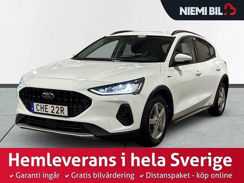 Begagnad Ford Focus Business Edition 125 HK (91 kW) 2022 Vit Halvkombi