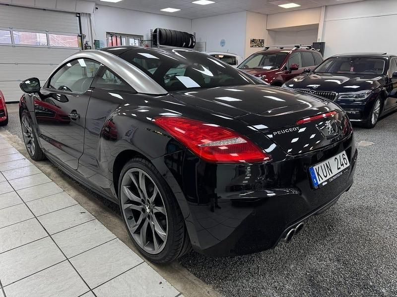 Begagnad Peugeot RCZ 200 HK (147 kW) 2010 Svart Sportkupé
