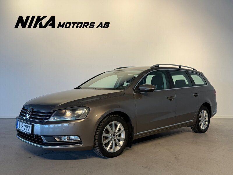 Ljusbrun Begagnad 2011 VW Passat Kombi | 59 900 kr (Marknadspris) - Bild 1/4