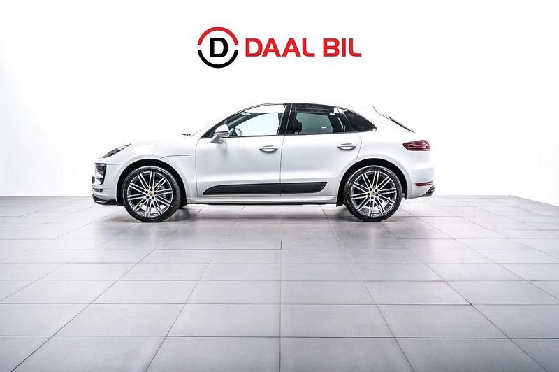 Vit Begagnad 2016 Porsche Macan S SUV | 329 700 kr (Lite dyr) - Bild 1/4