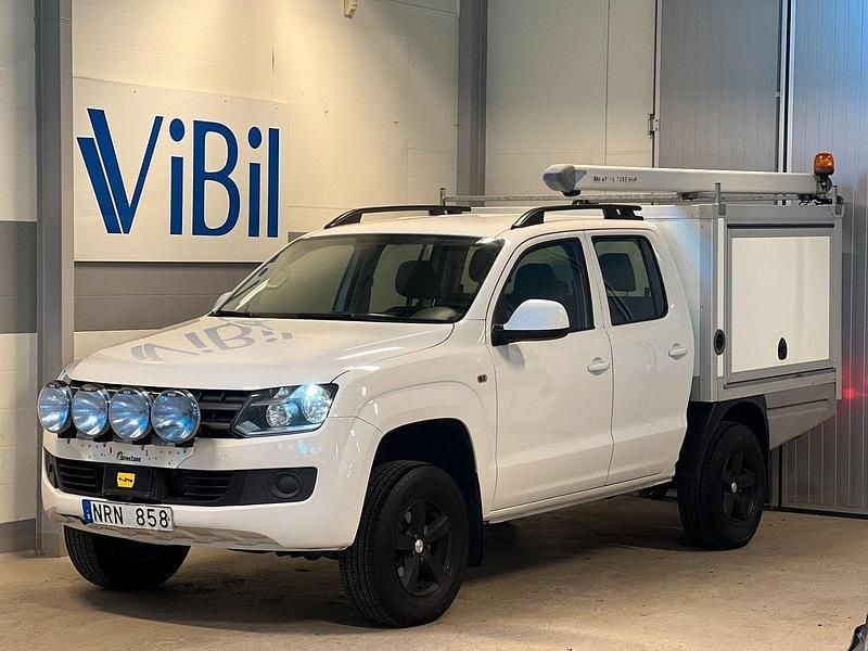 Vit Begagnad 2013 VW Amarok Pickup | 179 900 kr (Marknadspris) - Bild 1/4