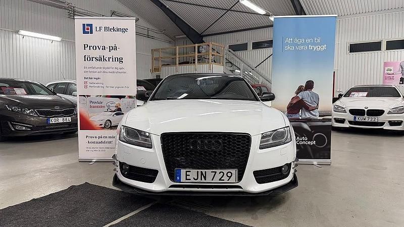 Begagnad Audi A5 Sportback 160 HK (117 kW) 2011 Vit Halvkombi