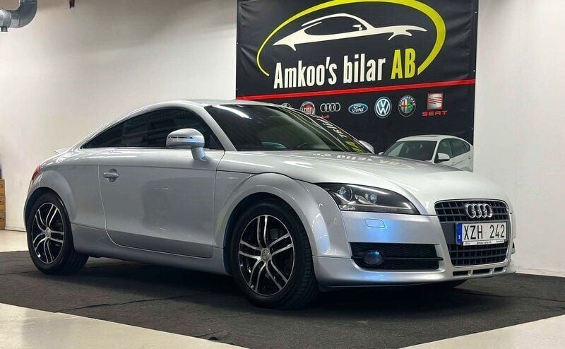 Silver Begagnad 2006 Audi TT Sportkupé | 99 900 kr (Dyr) - Bild 1/4