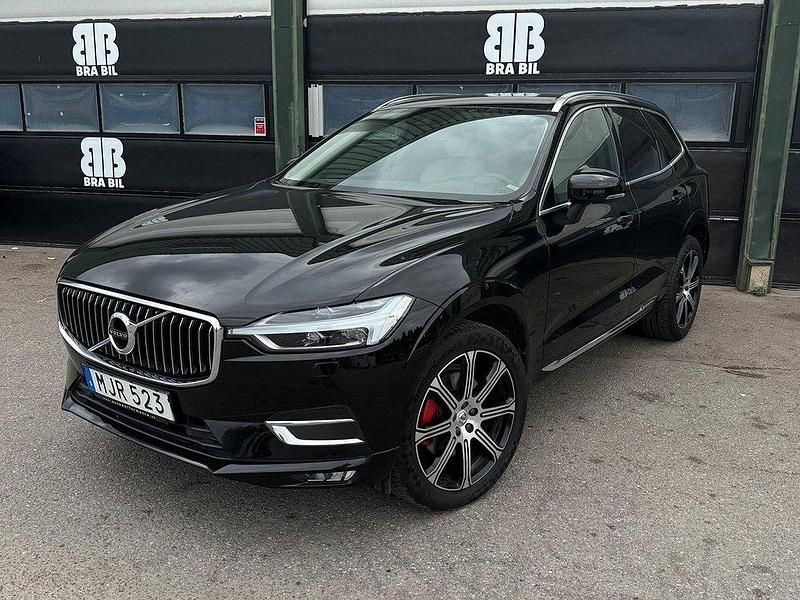 Svart Begagnad 2018 Volvo XC60 Inscription SUV | 289 900 kr (Marknadspris) - Bild 1/4