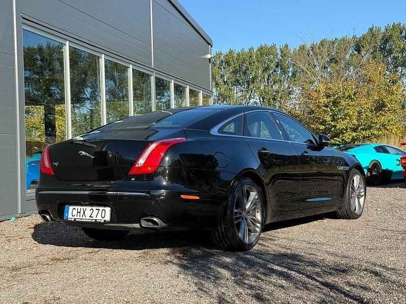 Begagnad Jaguar XJ 510 HK (375 kW) 2010 Svart Sedan