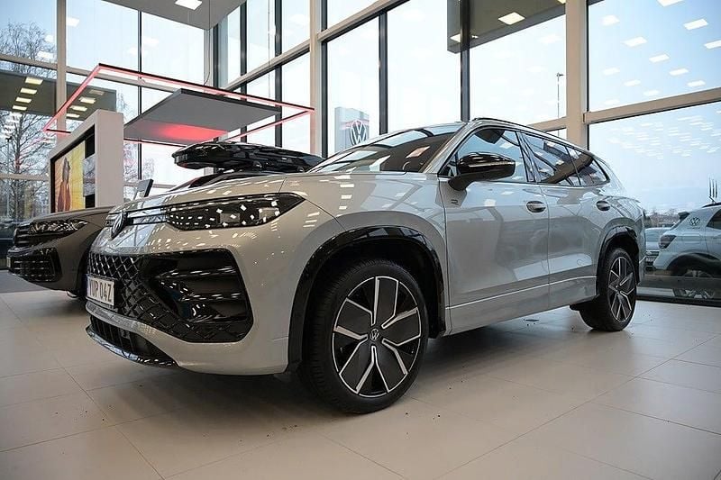 Ny 2026 VW Tayron R-line Edition SUV | 623 200 kr (Superpris) - Bild 1/4