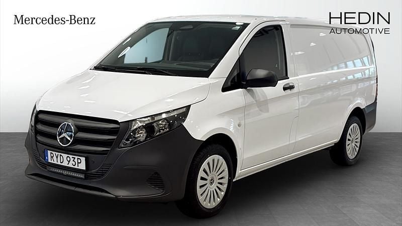 Vit Ny 2024 Mercedes Vito Minibuss | 419 000 kr (Bra pris) - Bild 1/4