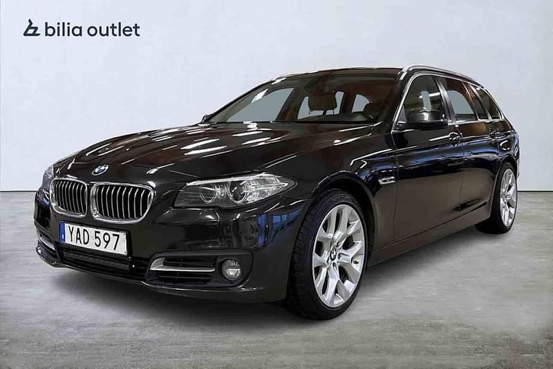 Brun Begagnad 2016 BMW 520 Kombi | 149 900 kr (Marknadspris) - Bild 1/1