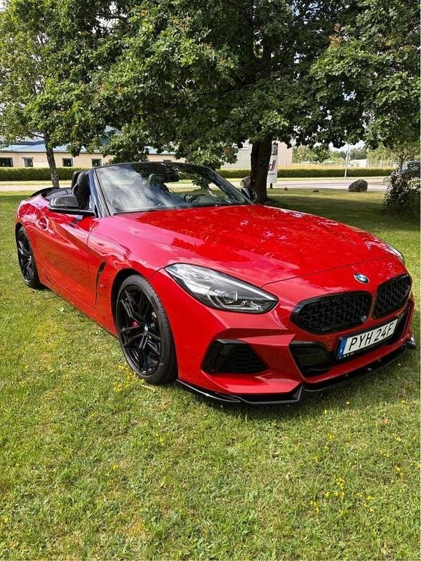 Röd Begagnad 2021 BMW Z4 M Sport Cab | 560 000 kr (Marknadspris) - Bild 1/4