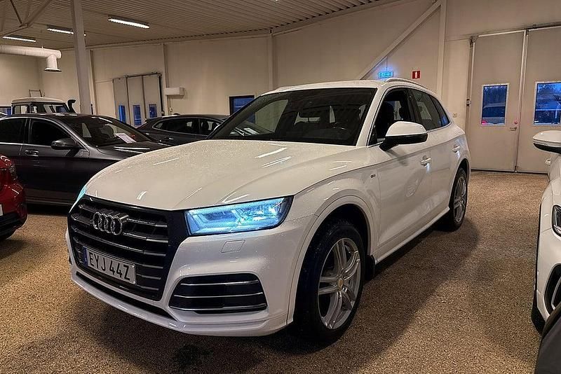 Vit Begagnad 2020 Audi Q5 S-Line SUV | 319 900 kr (Marknadspris) - Bild 1/4