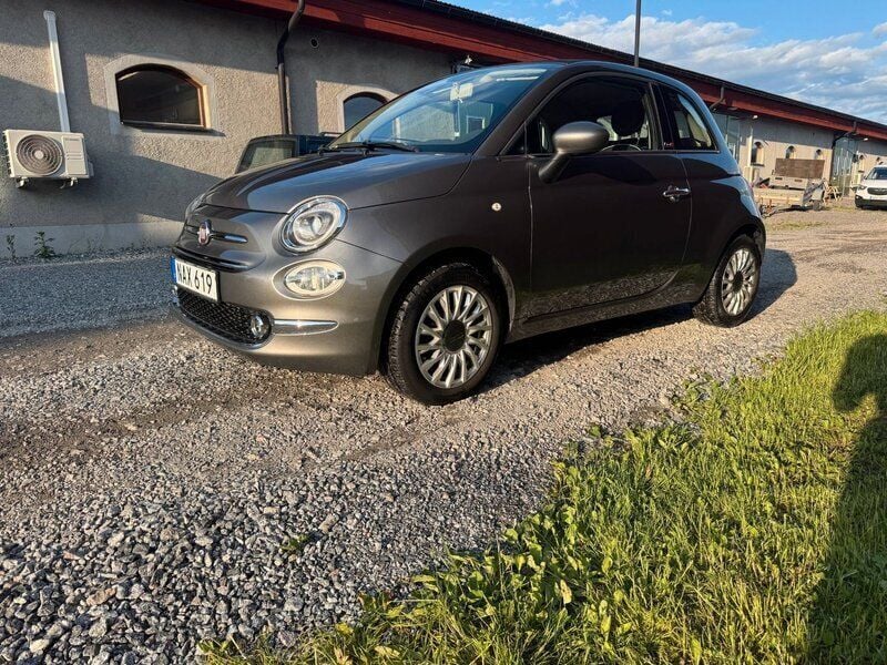 Grå Begagnad 2016 Fiat 500C Lounge Cab | 109 000 kr (Lite dyr) - Bild 1/4