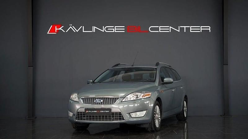 Grå Begagnad 2008 Ford Mondeo Titanium Kombi | 49 900 kr (Marknadspris) - Bild 1/4