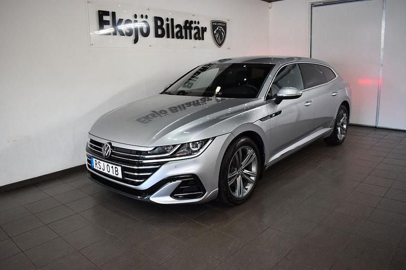 Silver Begagnad 2023 VW Arteon R Kombi | 339 500 kr (Marknadspris) - Bild 1/4