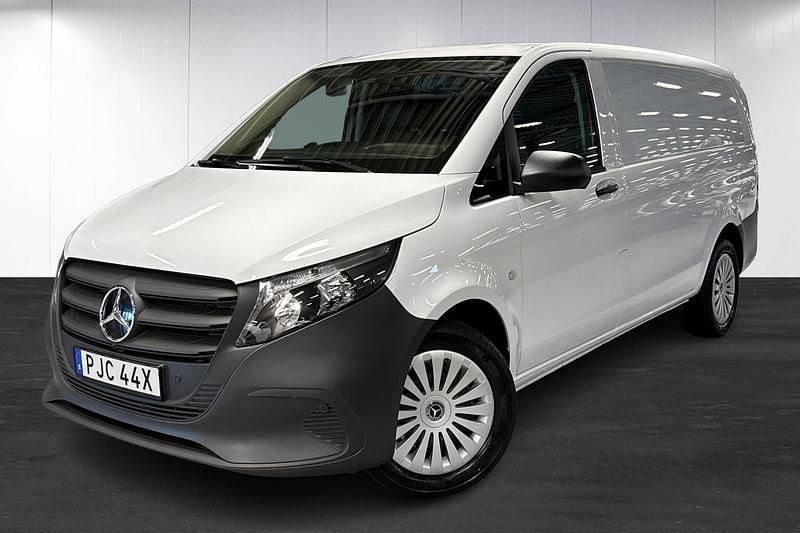 Svart Ny 2024 Mercedes Vito Minibuss | 510 240 kr (Dyr) - Bild 1/4