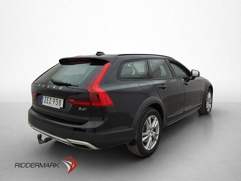 Begagnad Volvo V90 CC 190 HK (139 kW) 2018 Svart Kombi