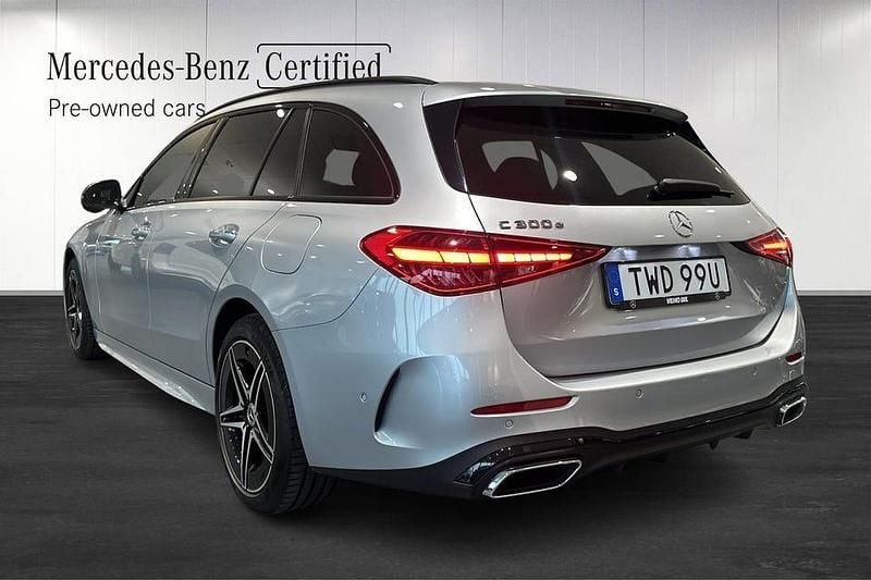 Begagnad Mercedes E300 AMG 313 HK (230 kW) 2024 Silver Kombi