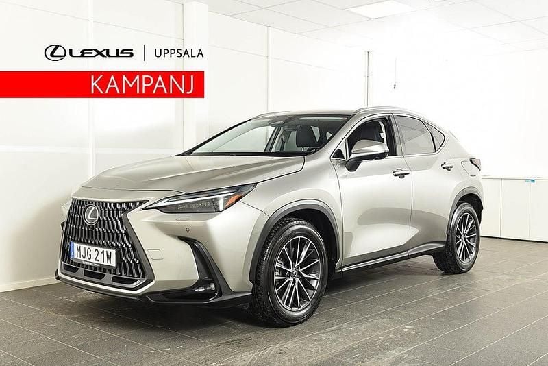 Begagnad Lexus NX450h+ Executive Line 309 HK (227 kW) 2023 Ljusgrå SUV