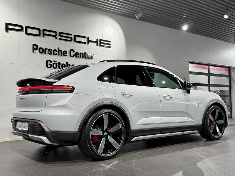 Ny Porsche Macan 330 kW (449 HK) 2025 Ljusgrå (grey) SUV