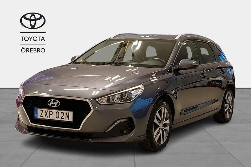 Begagnad Hyundai i30 Trend 121 HK (88 kW) 2019 Grå Kombi