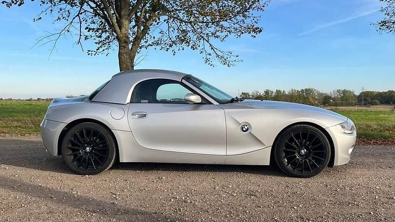 Begagnad BMW Z4 170 HK (125 kW) 2005 Cab