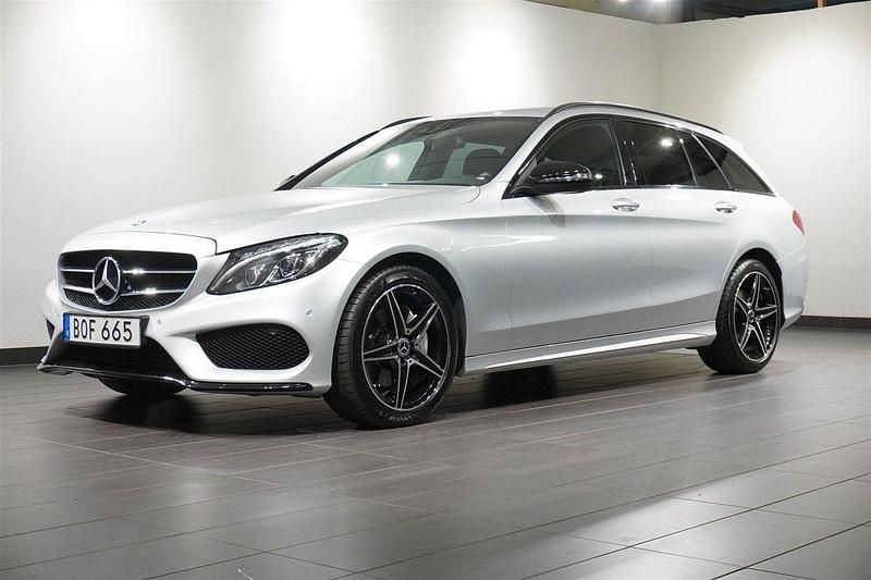 Silver Begagnad 2017 Mercedes C220 AMG line Kombi | 269 900 kr (Marknadspris) - Bild 1/4
