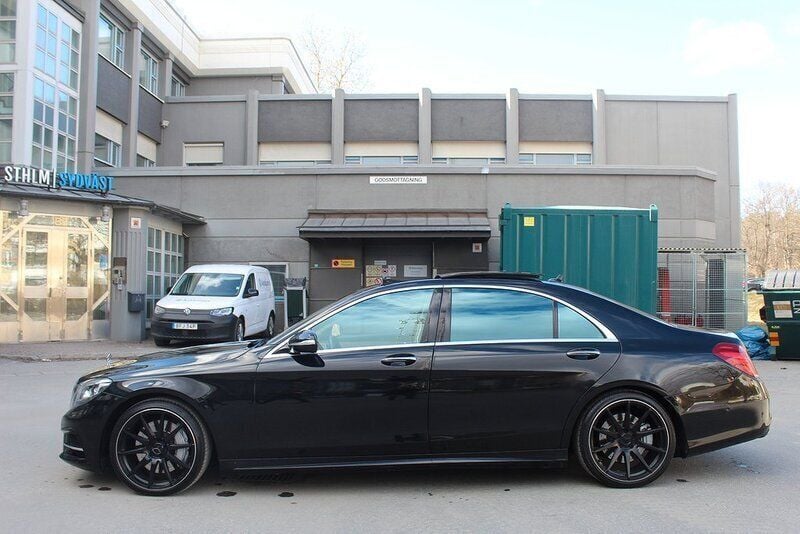 Svart Begagnad 2013 Mercedes S350 AMG Sedan | 429 900 kr (Marknadspris) - Bild 1/4