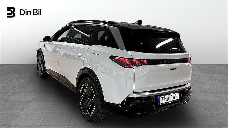 Begagnad Peugeot 5008 S 157 kW (214 HK) 2024 Vit SUV