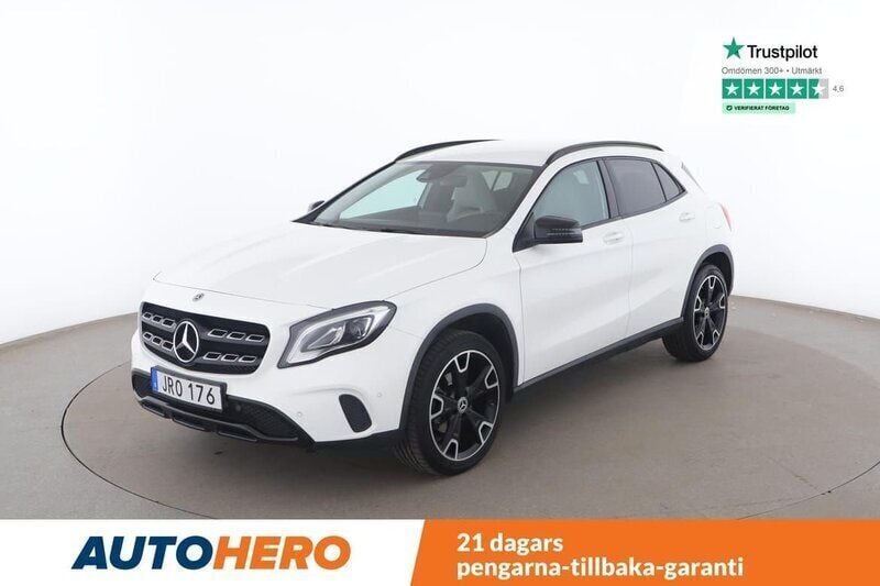 Vit Begagnad 2018 Mercedes GLA200 SUV | 258 000 kr (Marknadspris) - Bild 1/4